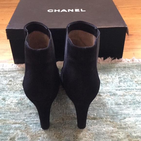 Mint Condition Black Chanel Ankle Boots/booties - Picture 6 of 8